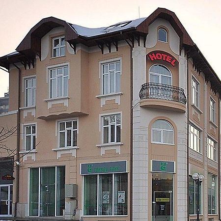 Irish Hotel Shumen Exterior photo